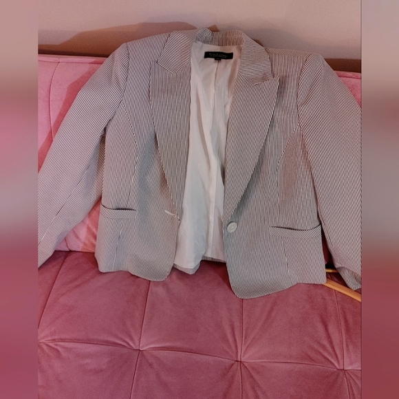 Pinstripe Ladies Blazer - Picture 1 of 2